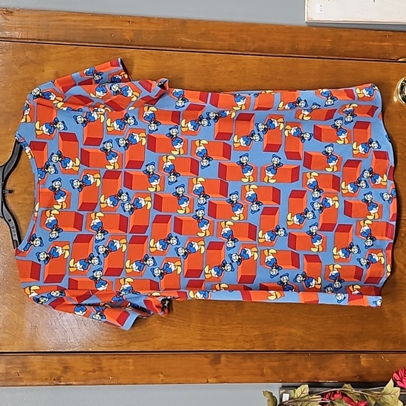 Lularoe X Disney Donald Duck Classic Tee sz L - Picture 6 of 6